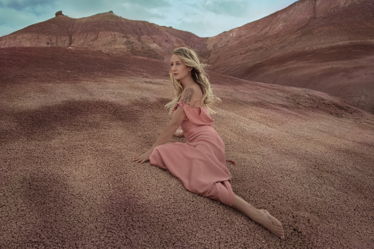 Margo Price in a desert landscape for Strays album announce