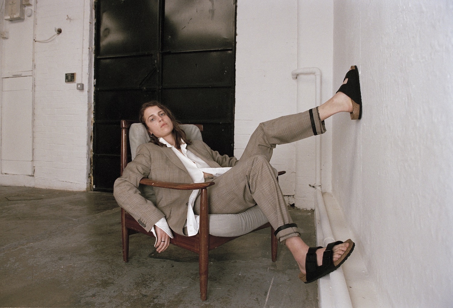 Marika Hackman 8 photo credit Joost Vandebrug vsmall res