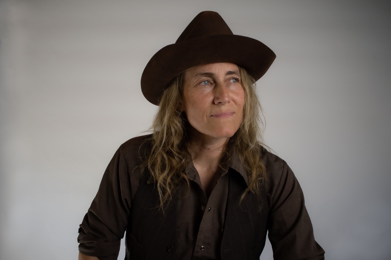 Melissa Carper credit Aisha Golliher2 Large