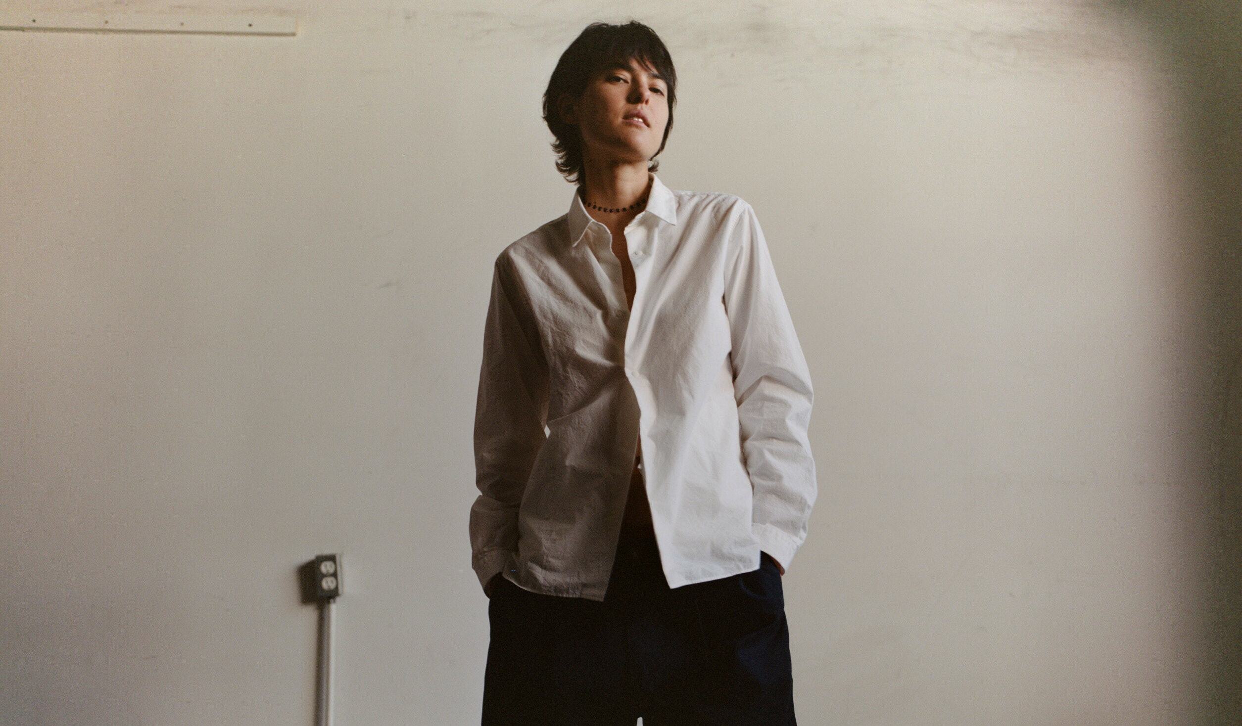 Miya Folick Elton John Press Pic by Jonny Marlow