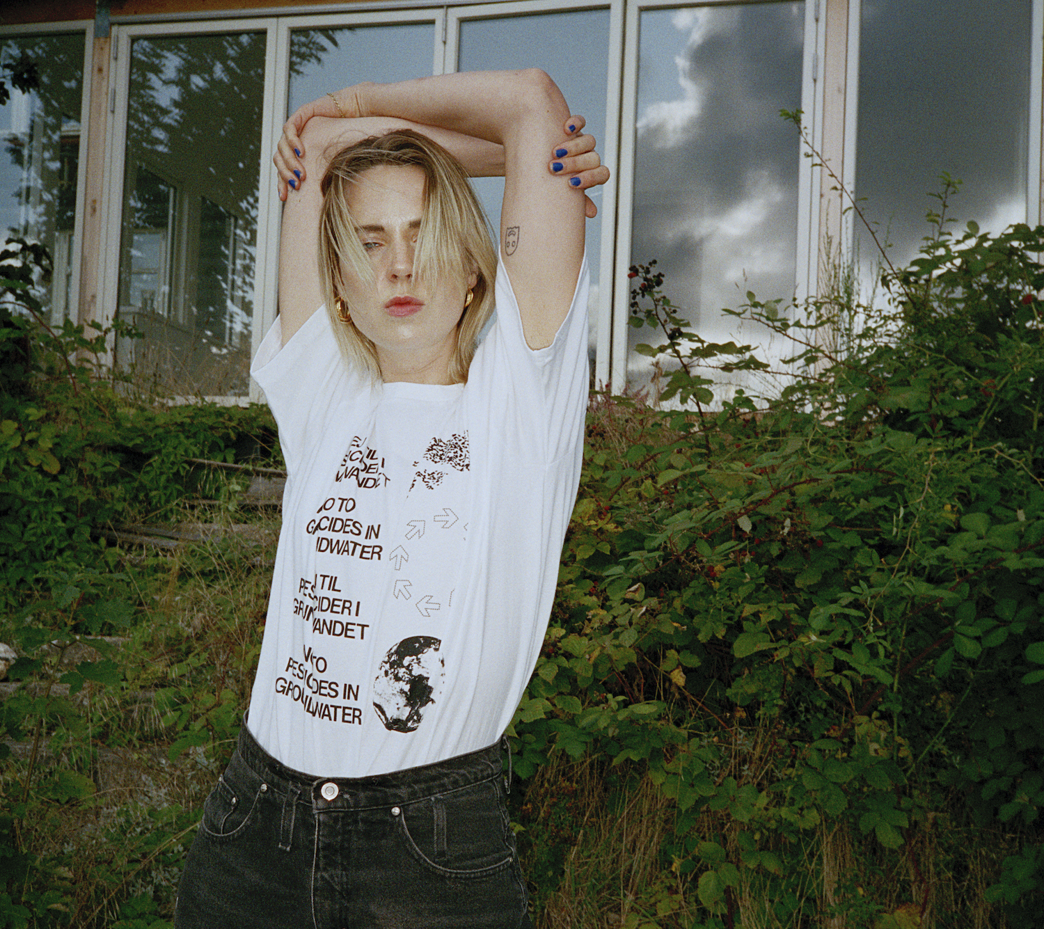 Mo x Postevand 01
