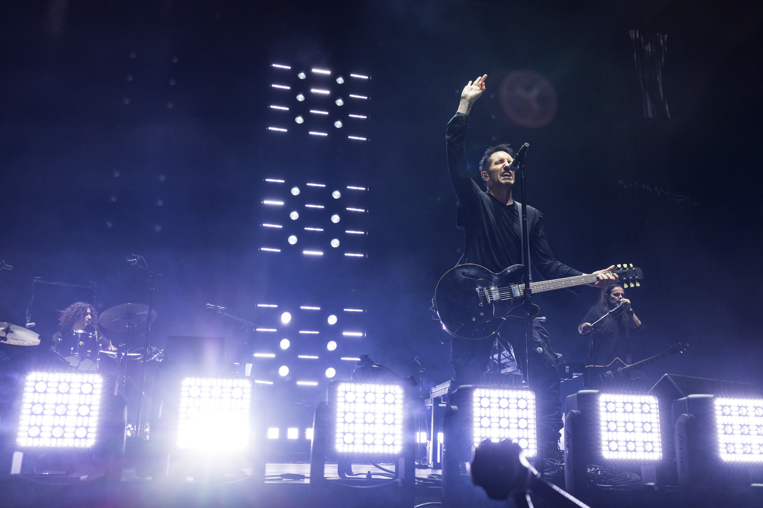 NIN 9 Credit John Crawford