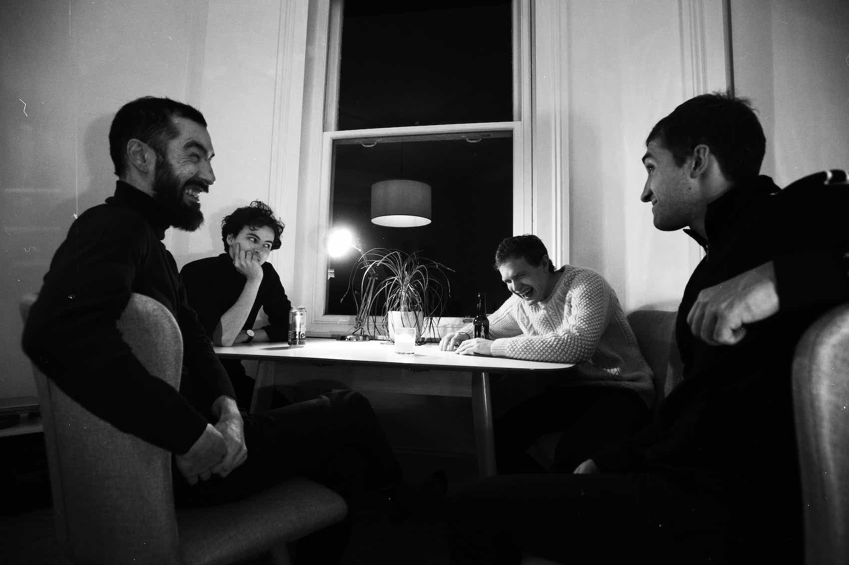 NTV Presshot Solos BW HQ