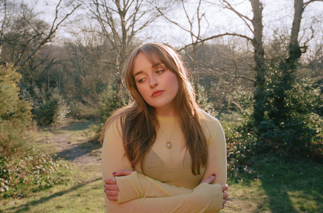 Nell Mescal atlantic signing