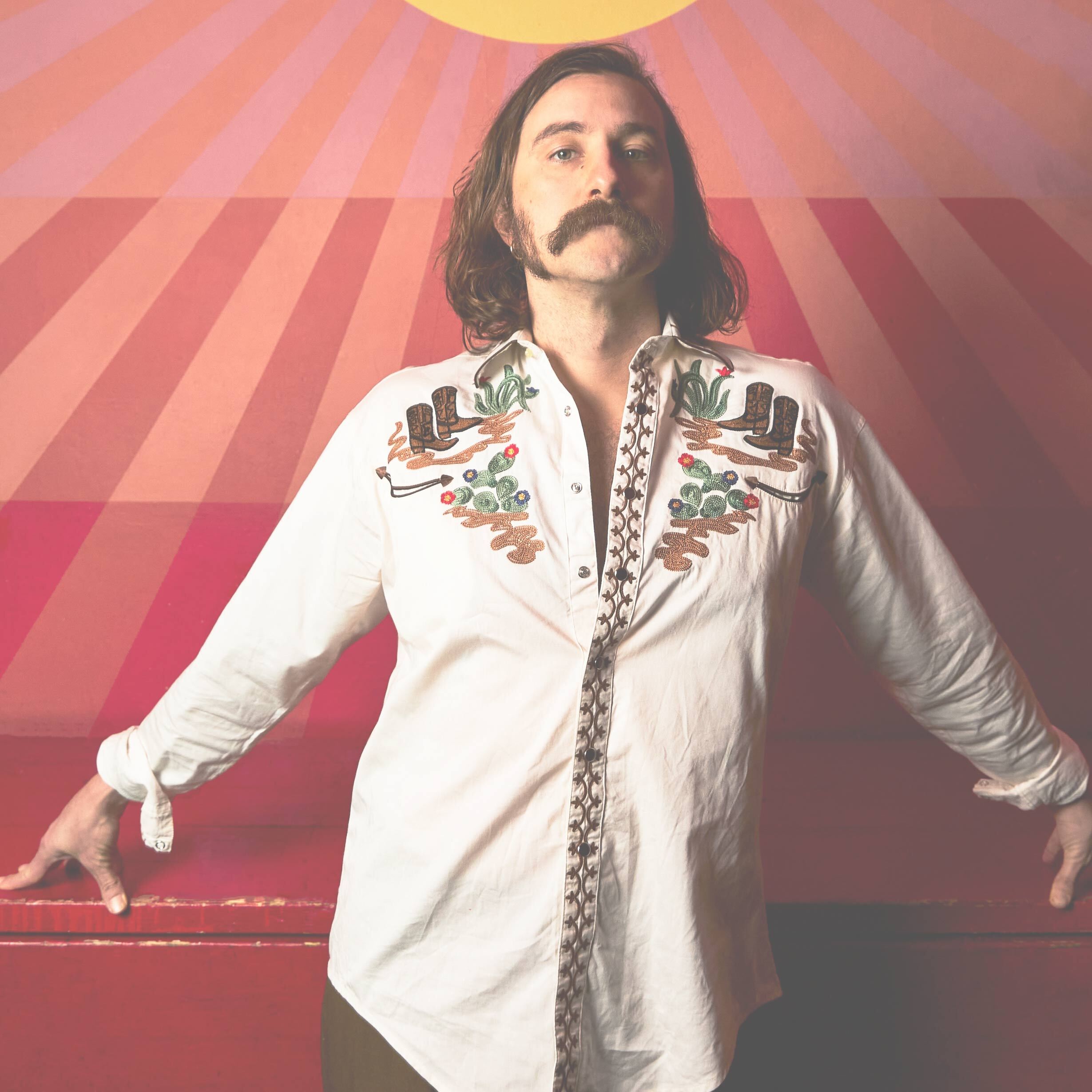 Nici Eberl 20231213 IDLES243382 fade square