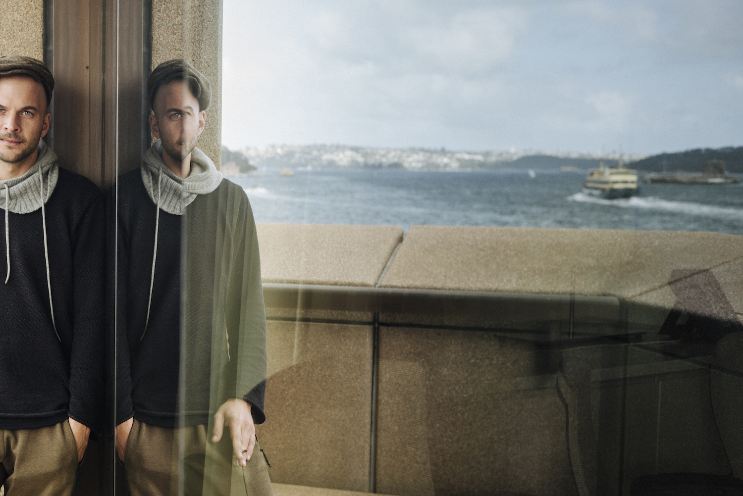 Nils Frahm on Syndey Opera House balcony by Alexander Schneider WEB