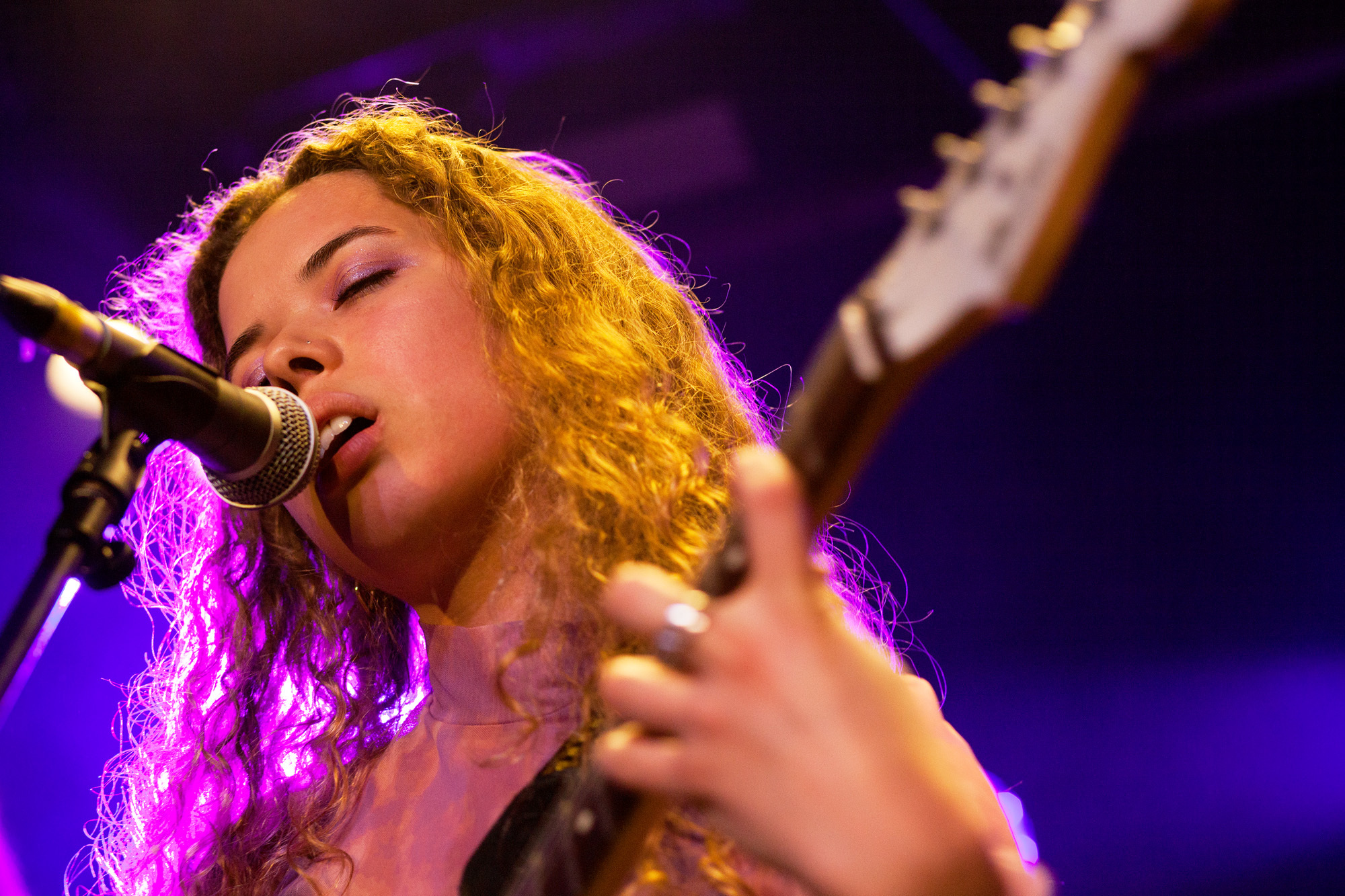 Nilufer Yanya Omeara London 16 10 17 Quetzal Maucci 04