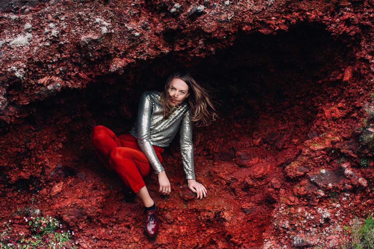 O S Hi N February 2019