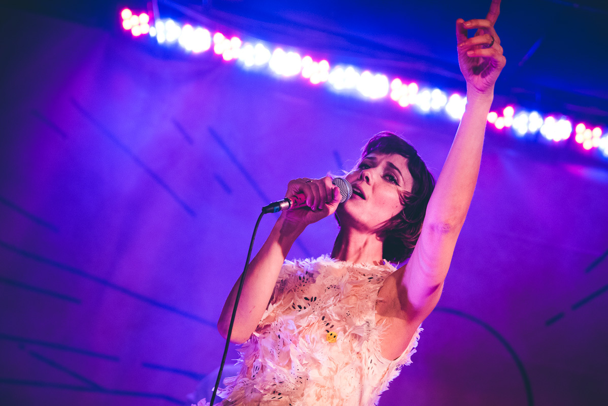 Oh Land Underground Arts Philadelphia 05 06 15 Erika Reinsel 07