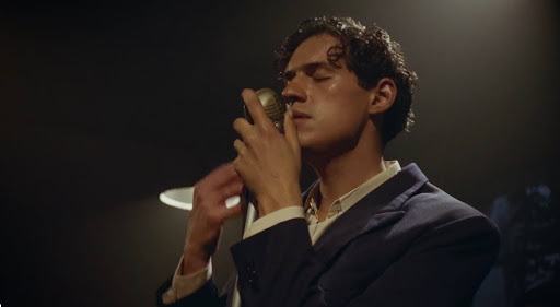 Omar Apollo Queer song