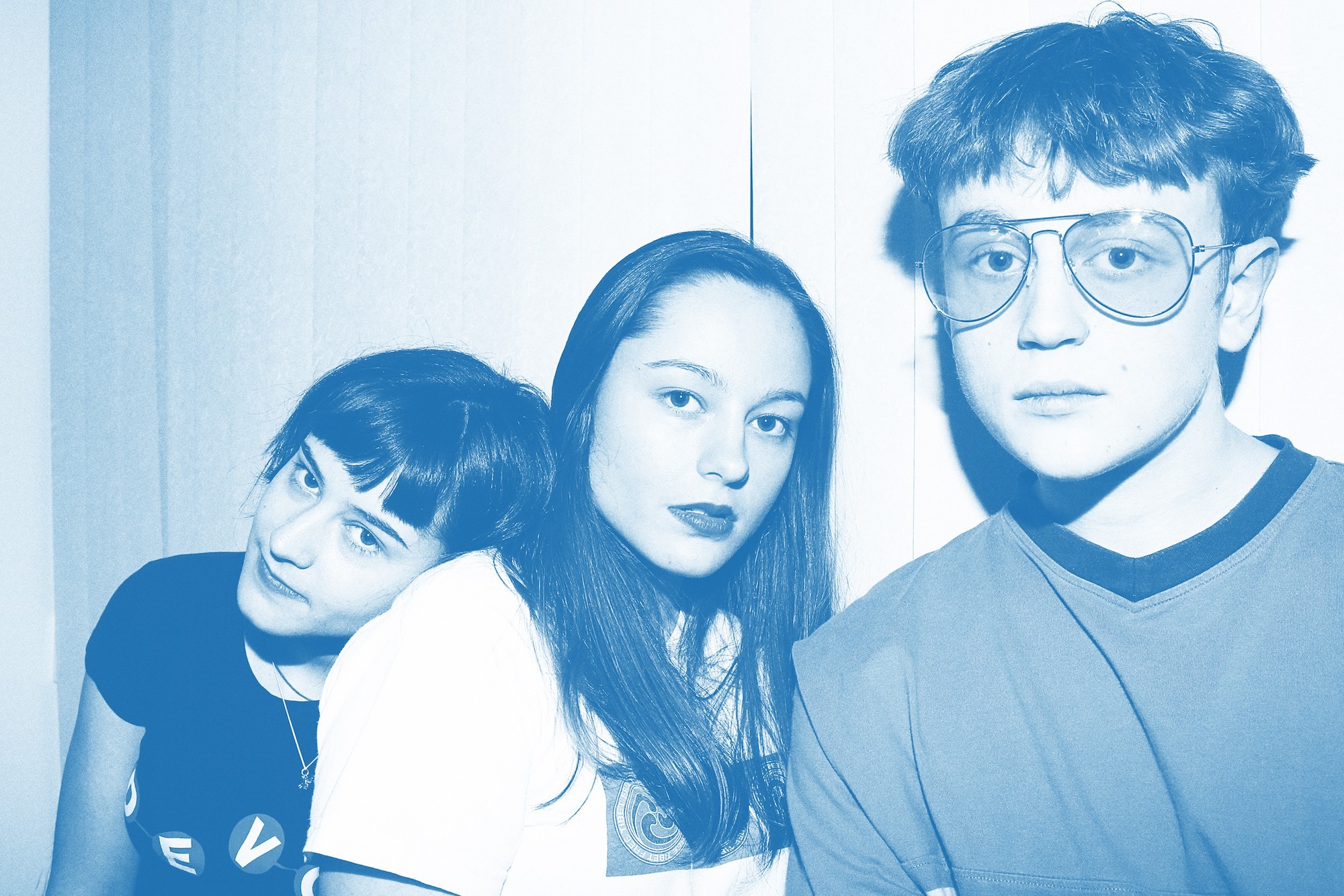 Orielles Neelam Khan Vela 18