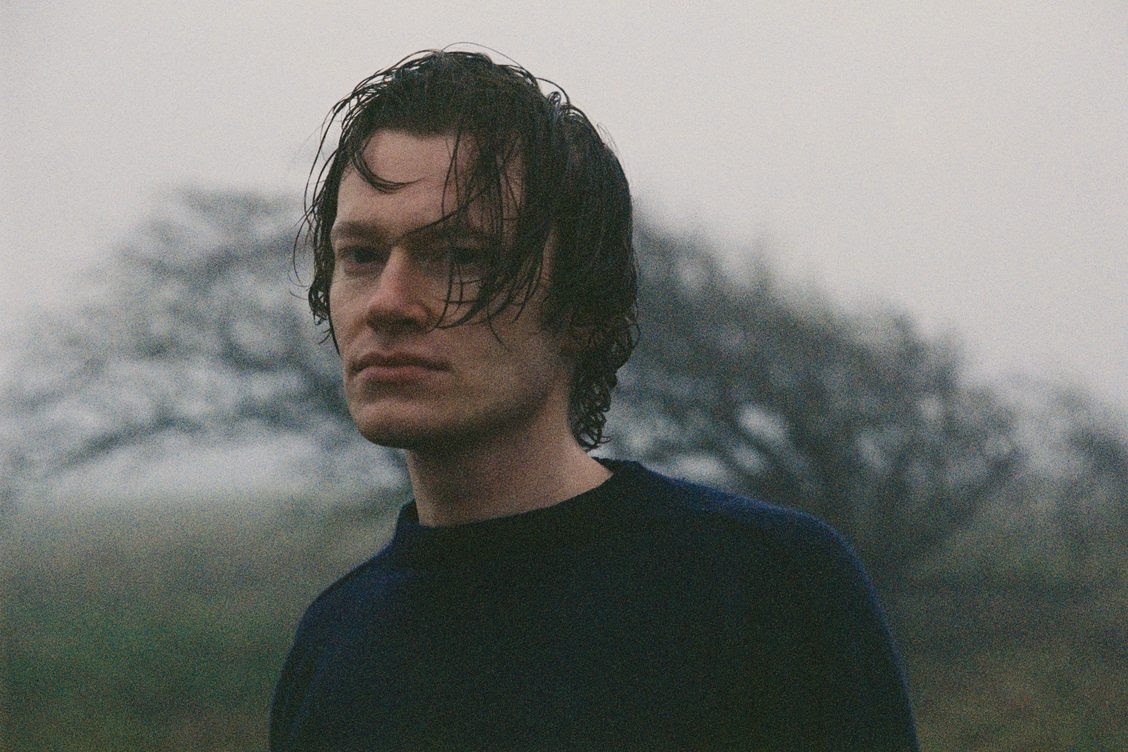 Oscar Browne wet hair 2023