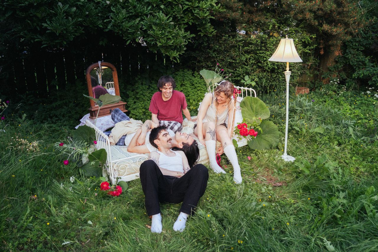 PISS announce debut album, you made me / skin on linen
