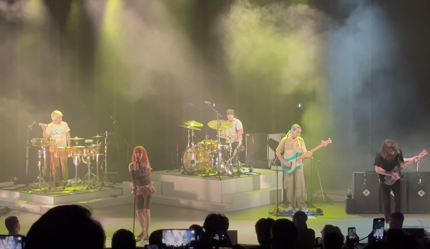 Paramore 2022 live Bakersfield youtube