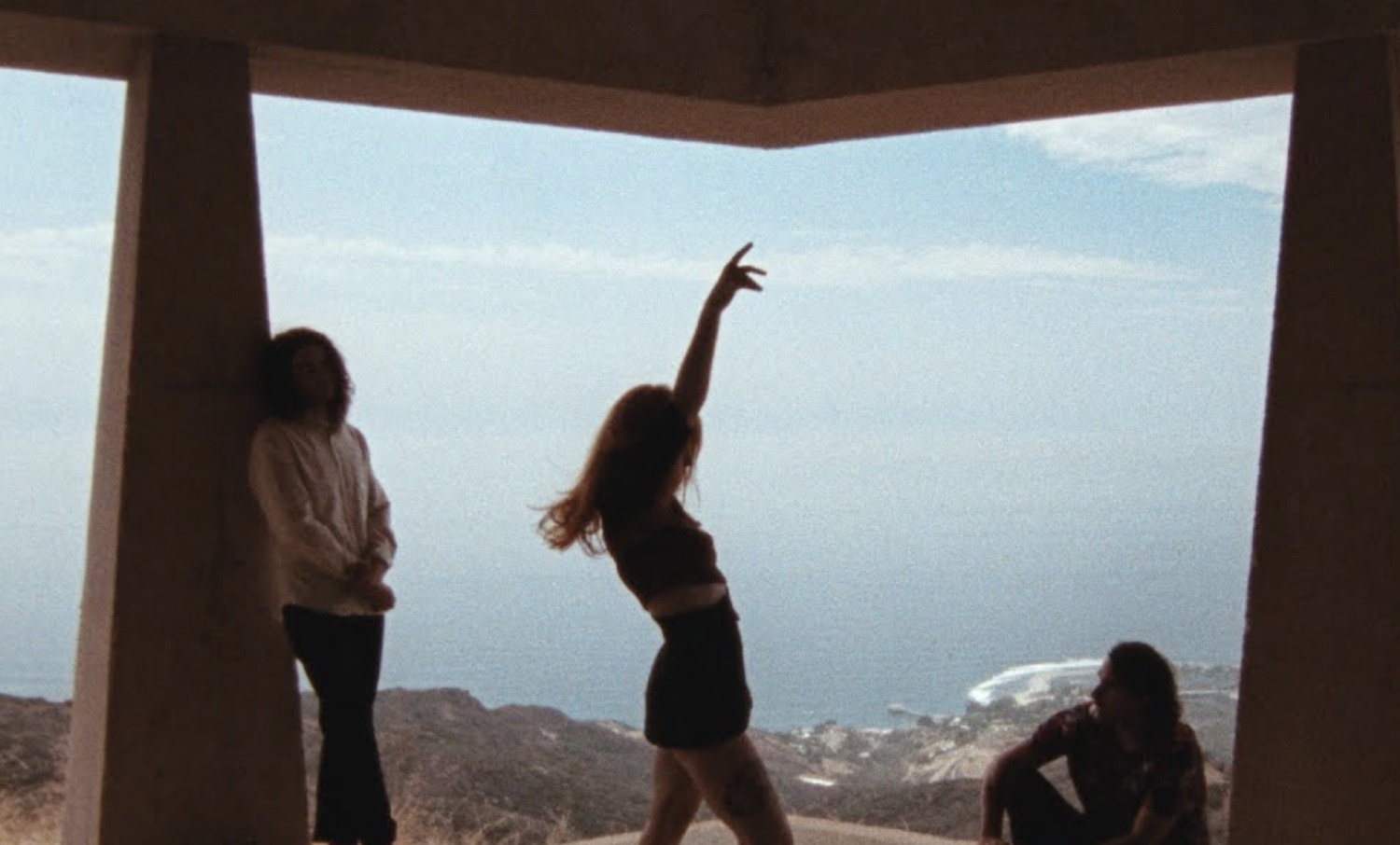 Paramore This Is Why premiere thumbnail