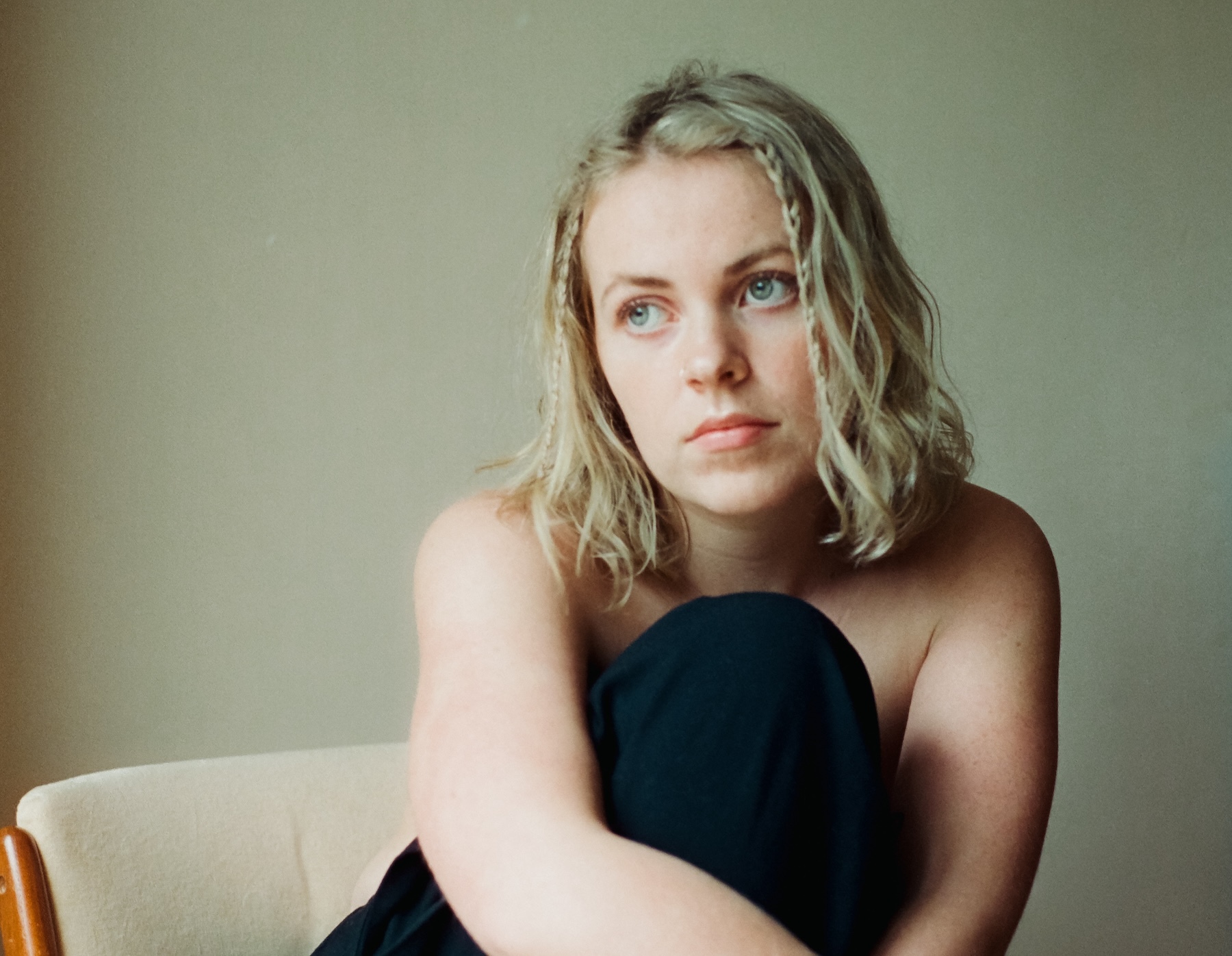 Philine 15 credits Satellite June