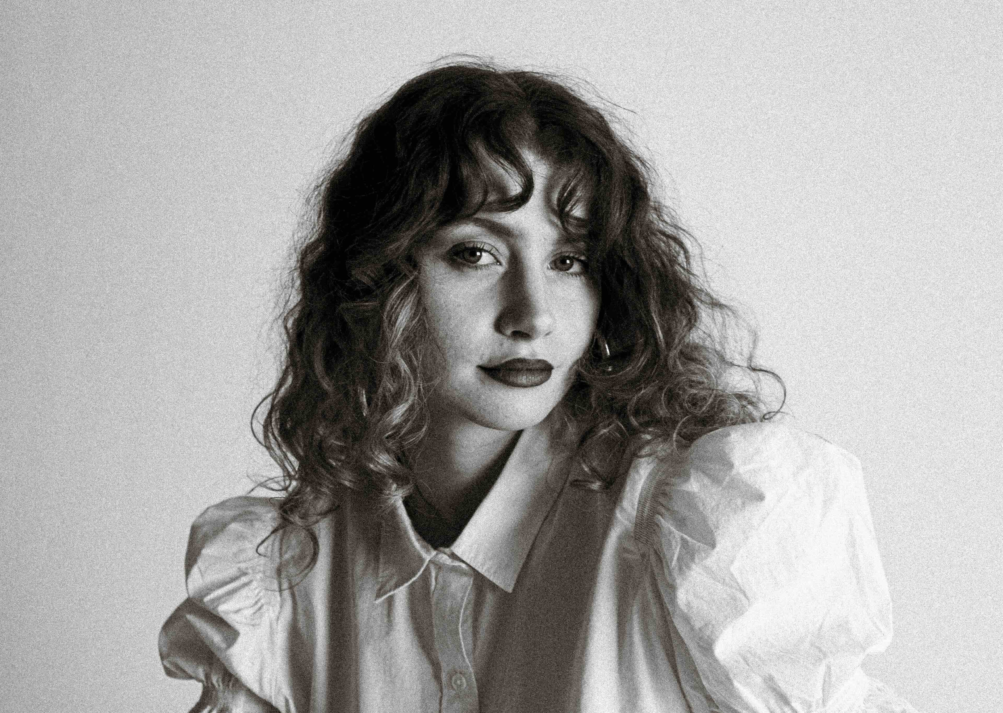 Press Shot Low Res Ellur c Sarah Oglesby