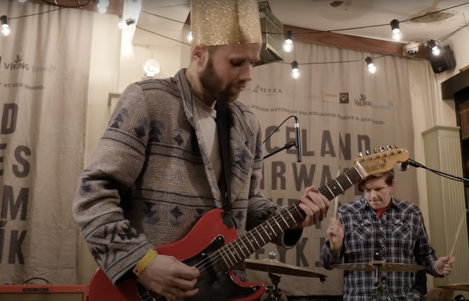 Prins Póló performing "París Norðursins" live for KEXP