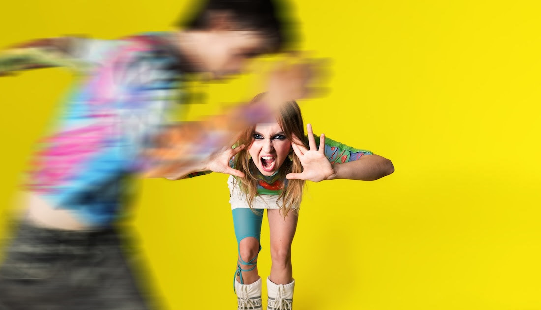 Punchbag Mute signing