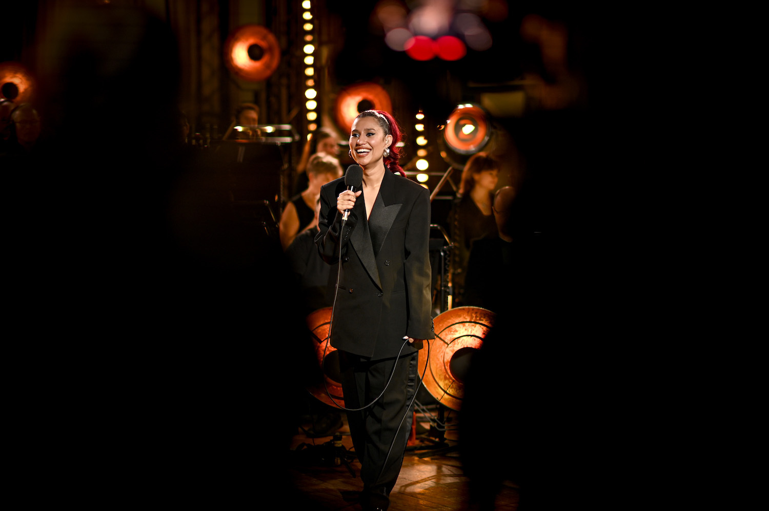 RAYE and BBC Concert Orchestra Radio 2 Piano Room credit BBC