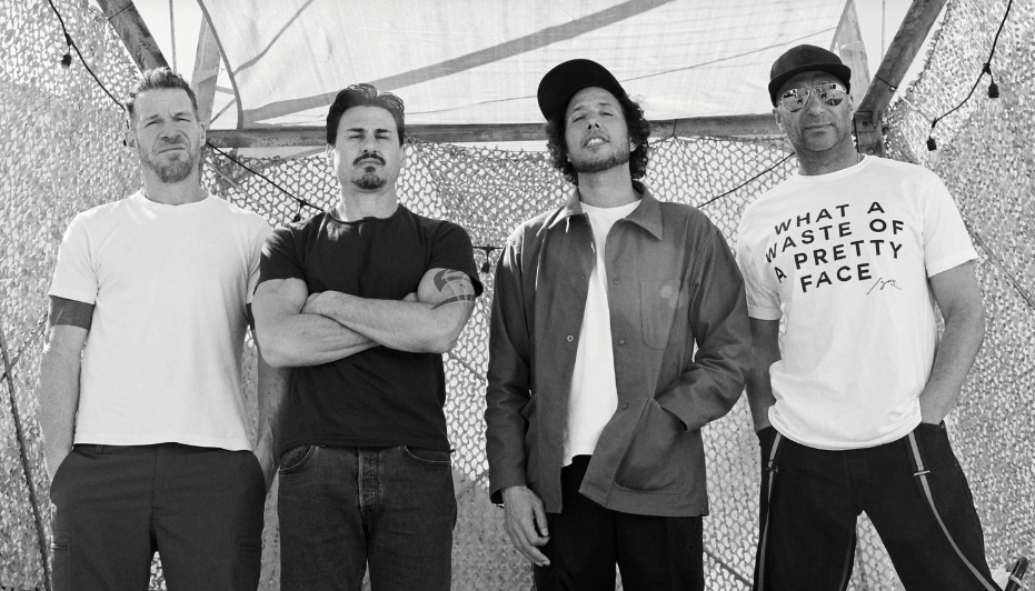 Rage Against The Machine bw