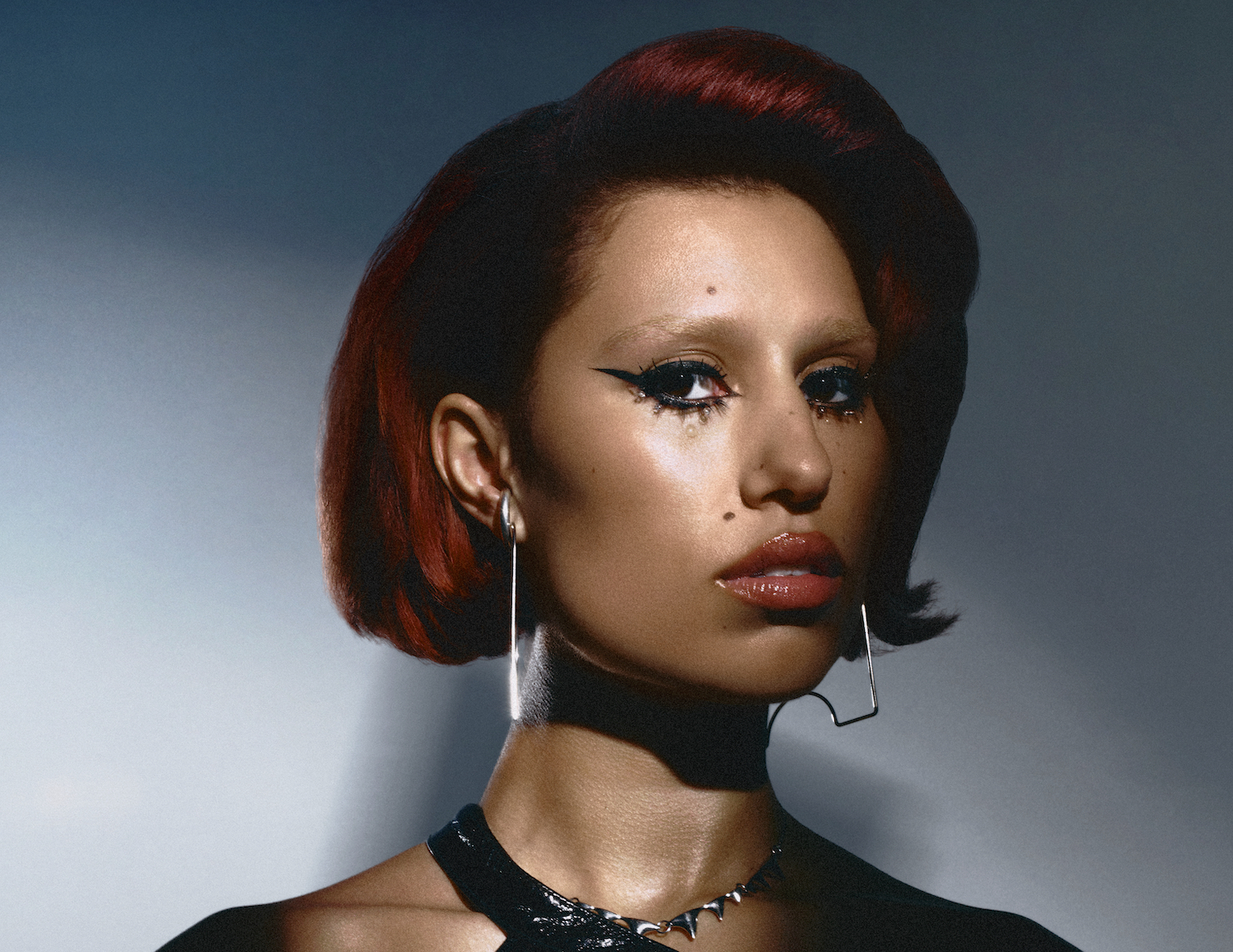 Raye CREDITS Sebastian Kapfhammer Mikey Robbins