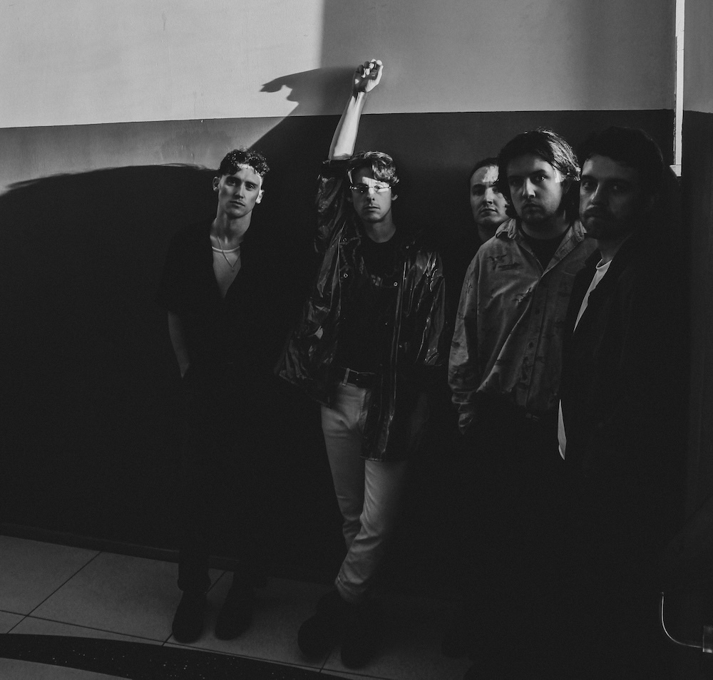 Red Telephone 2024 Press Photo 1 Rhianedd Sion 1