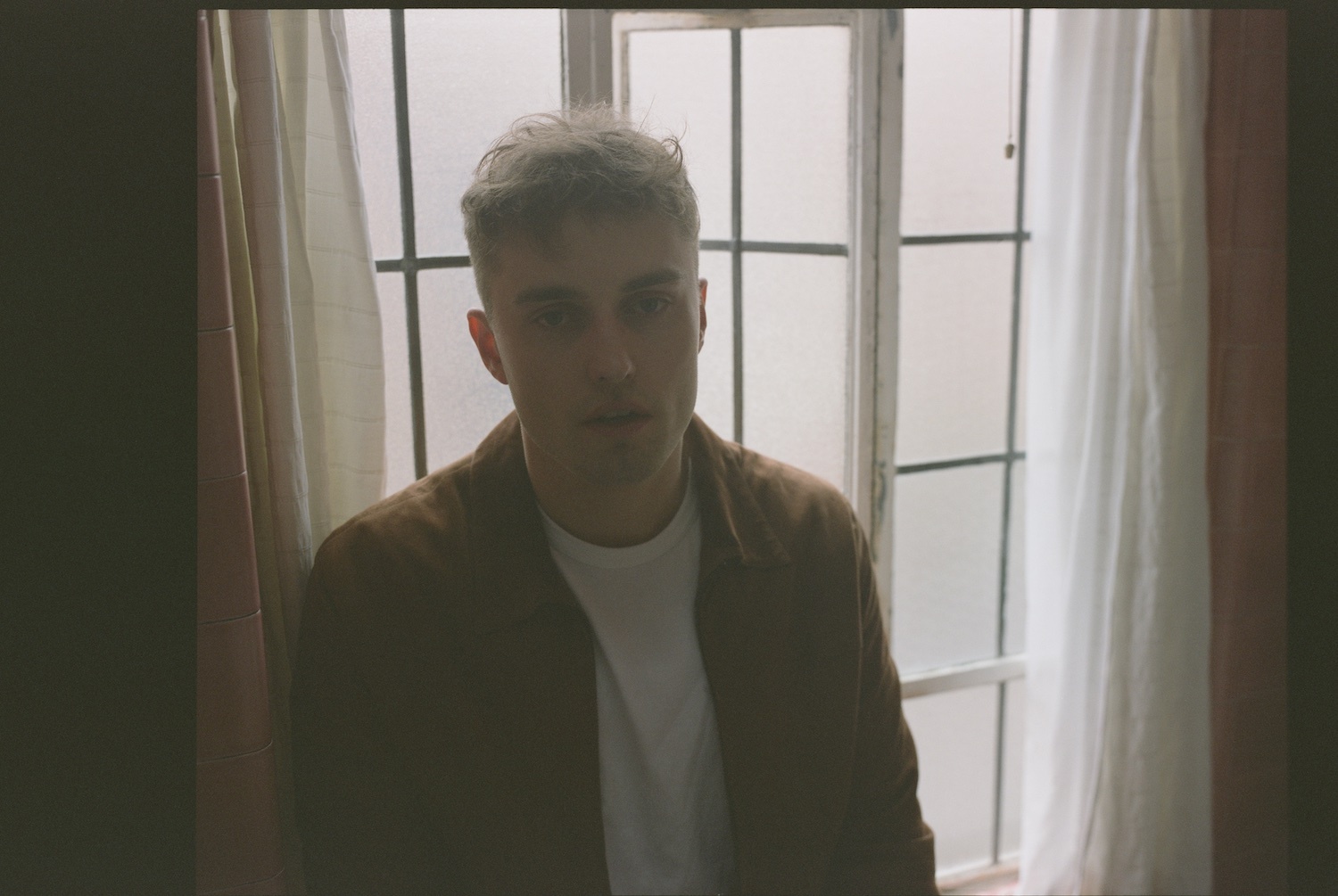 SAM Fender Jack Whitefield BATHROOM 1