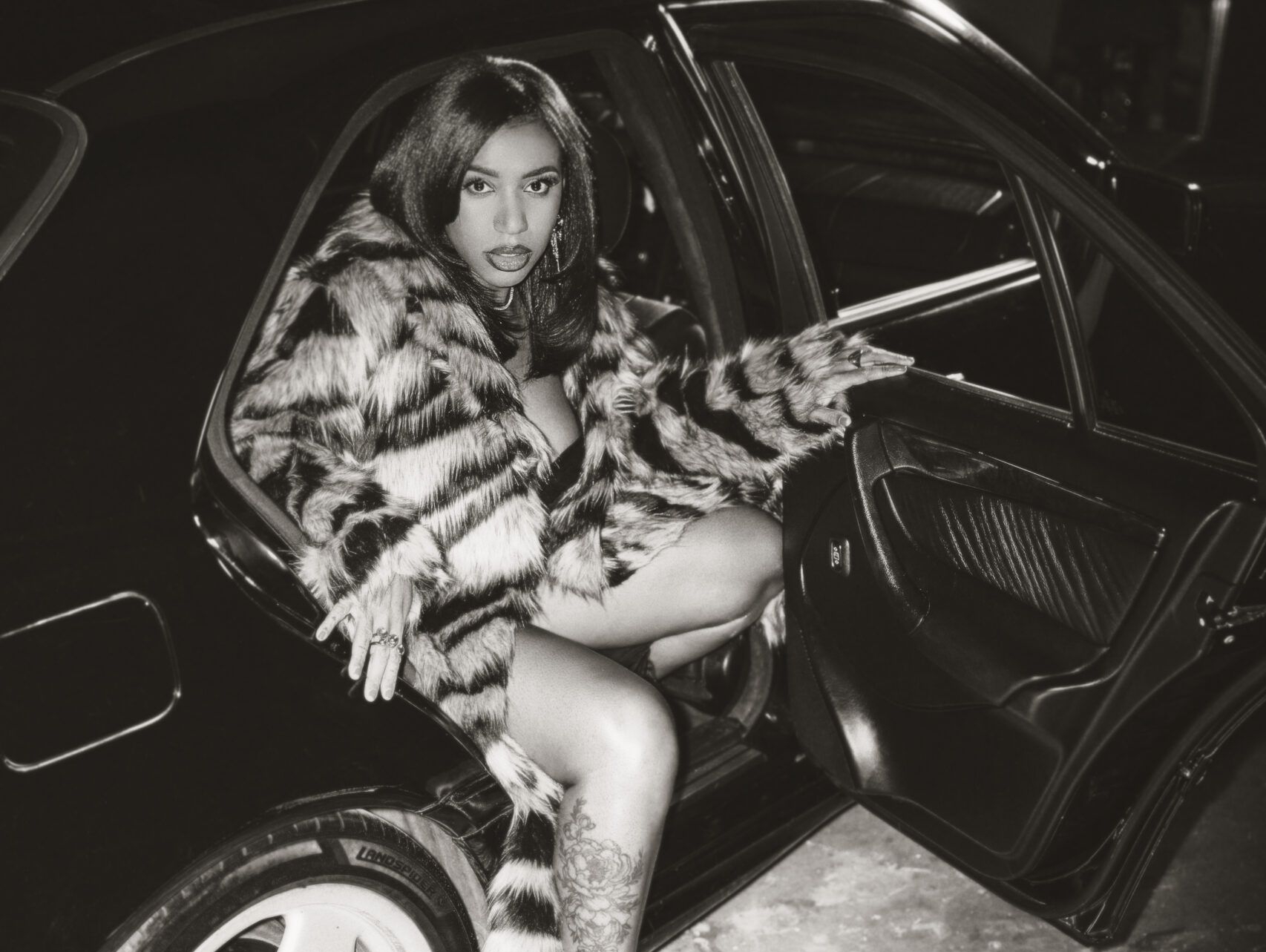 SHOT 01 00313 copy scaled