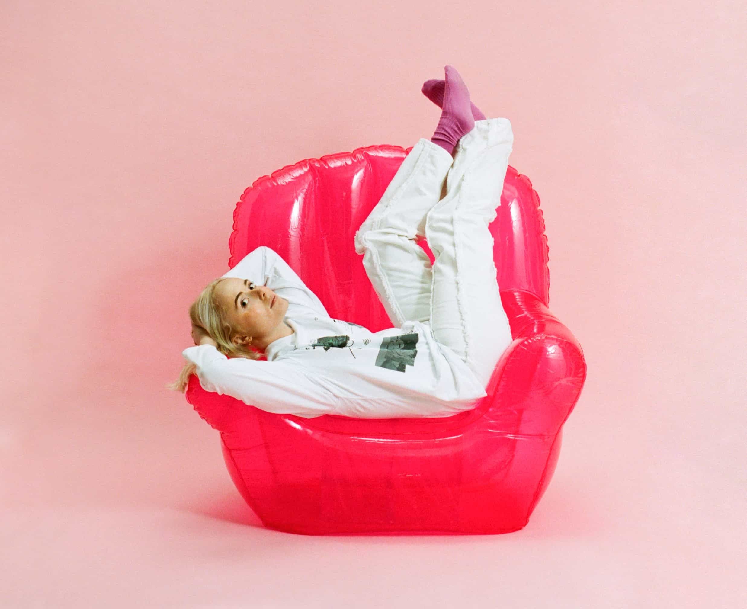 SOFY Press Shot 2