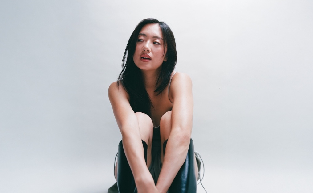 Sarah Kinsley Fleeting