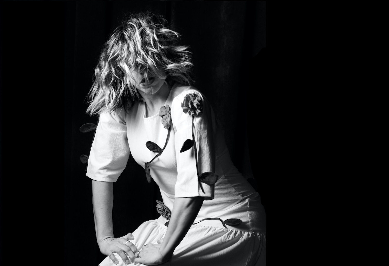 Sarah Neufeld cropped5 2021