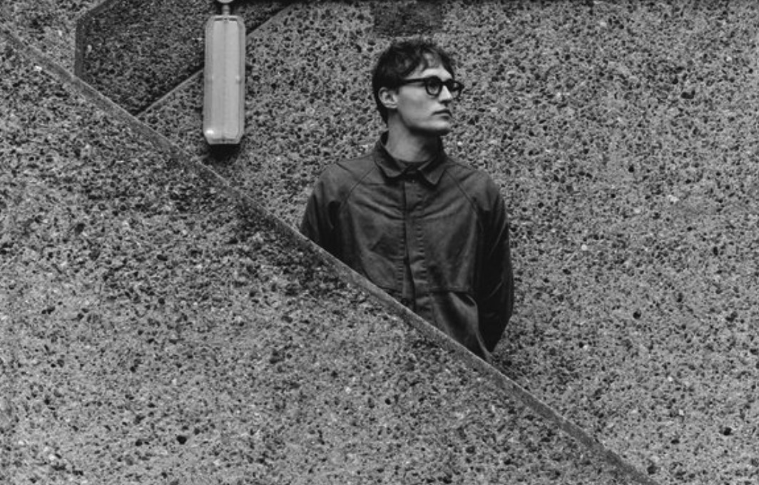 Oscar Farrell announces new EP Birds Fly In with single "Burning From" featuring Goya Gumbani