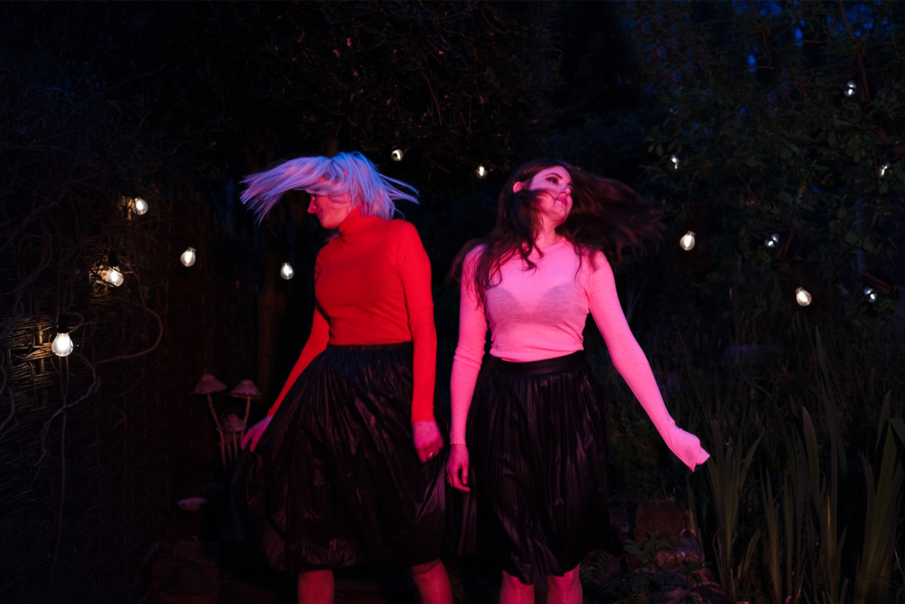 Smoke Fairies 2023 small credit Annick Wolfers