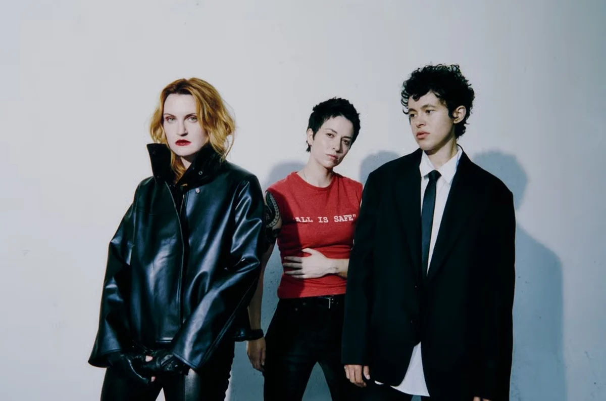 Muna Images MUNA announce first album in four years, Dancing on the Wall — out May ...