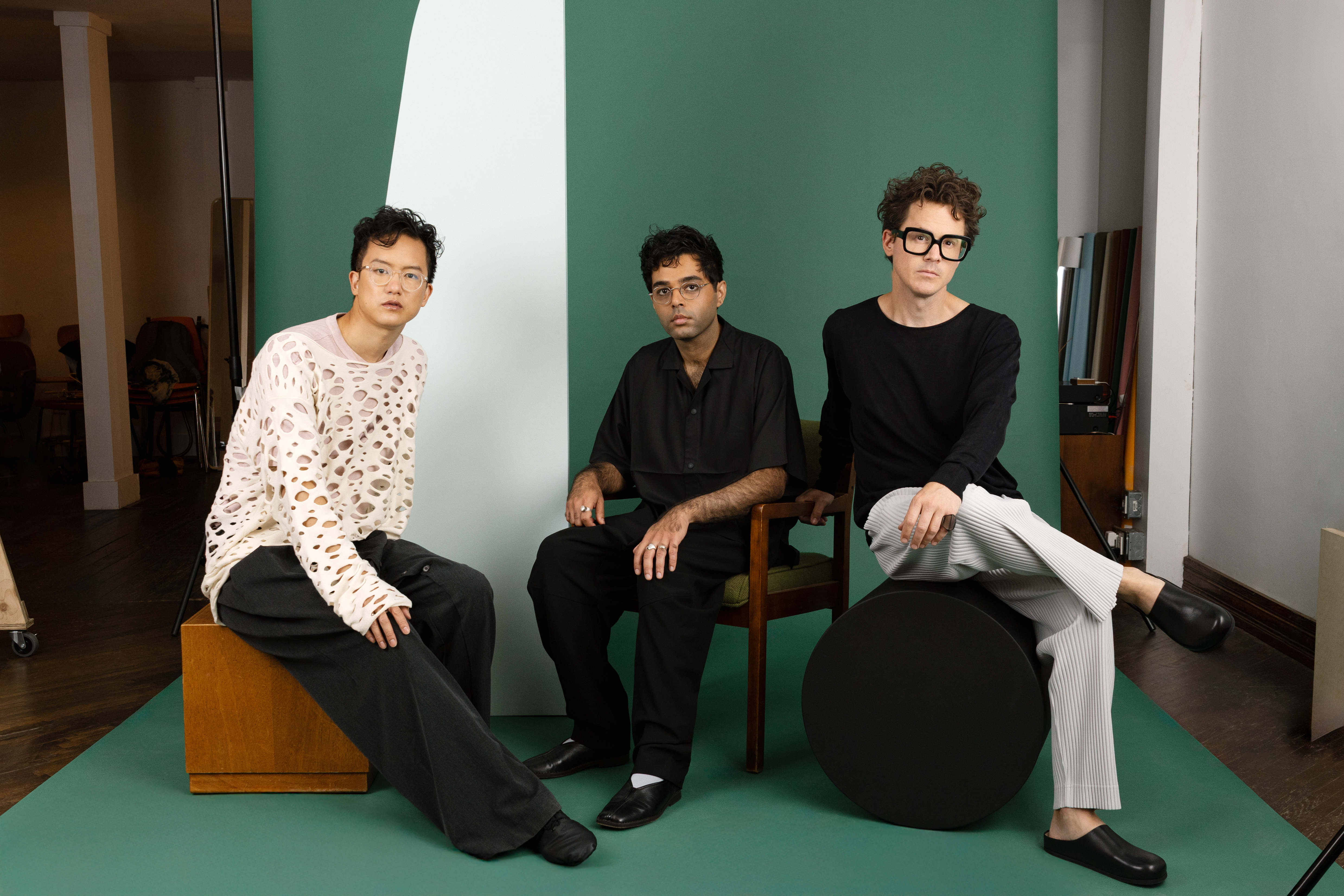 Son Lux release new track, "No God Like A King"
