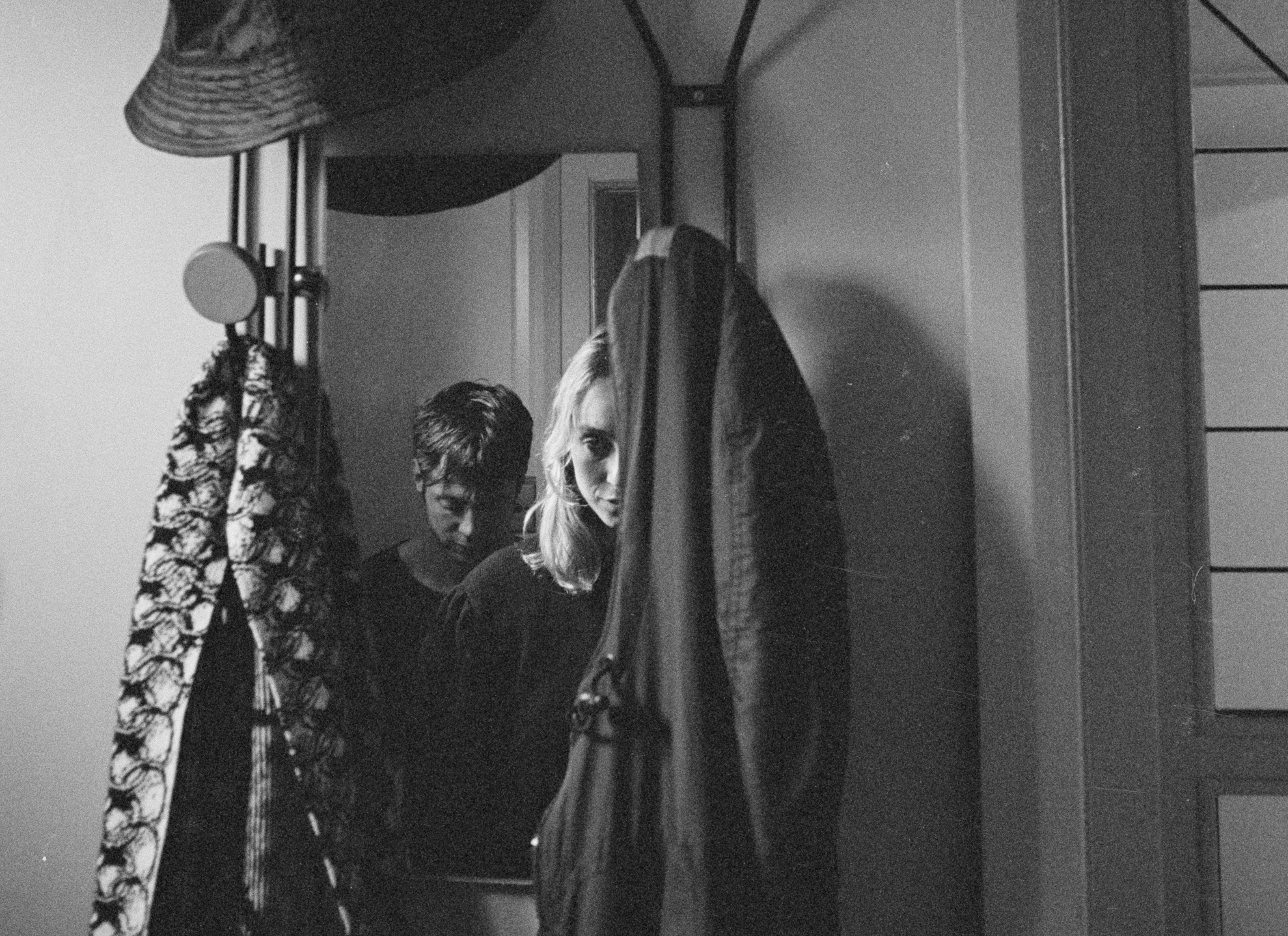 Sorry BE photo 1 Domino Press 300 DPI