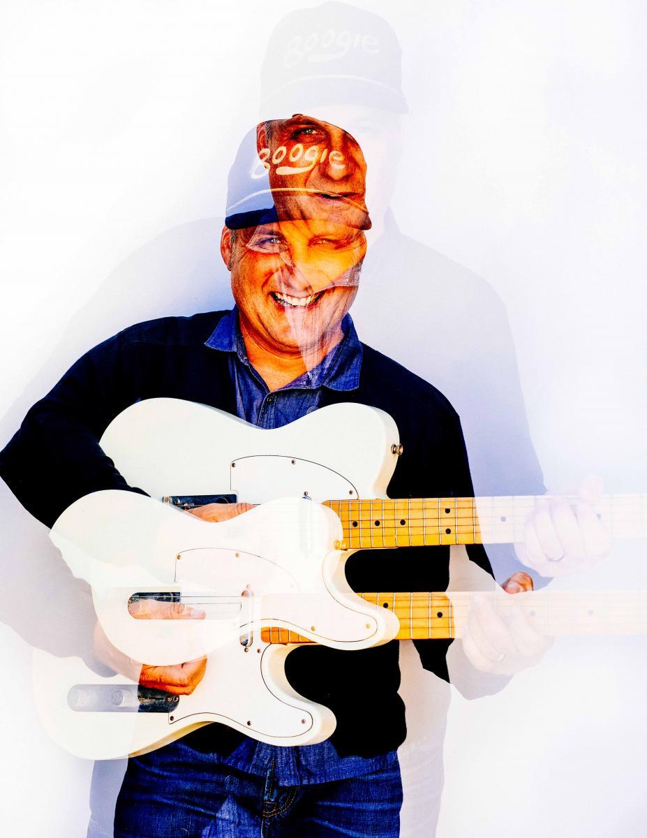 Spiral Stairs 2016 2406 PC Steven Simko 72 dpi