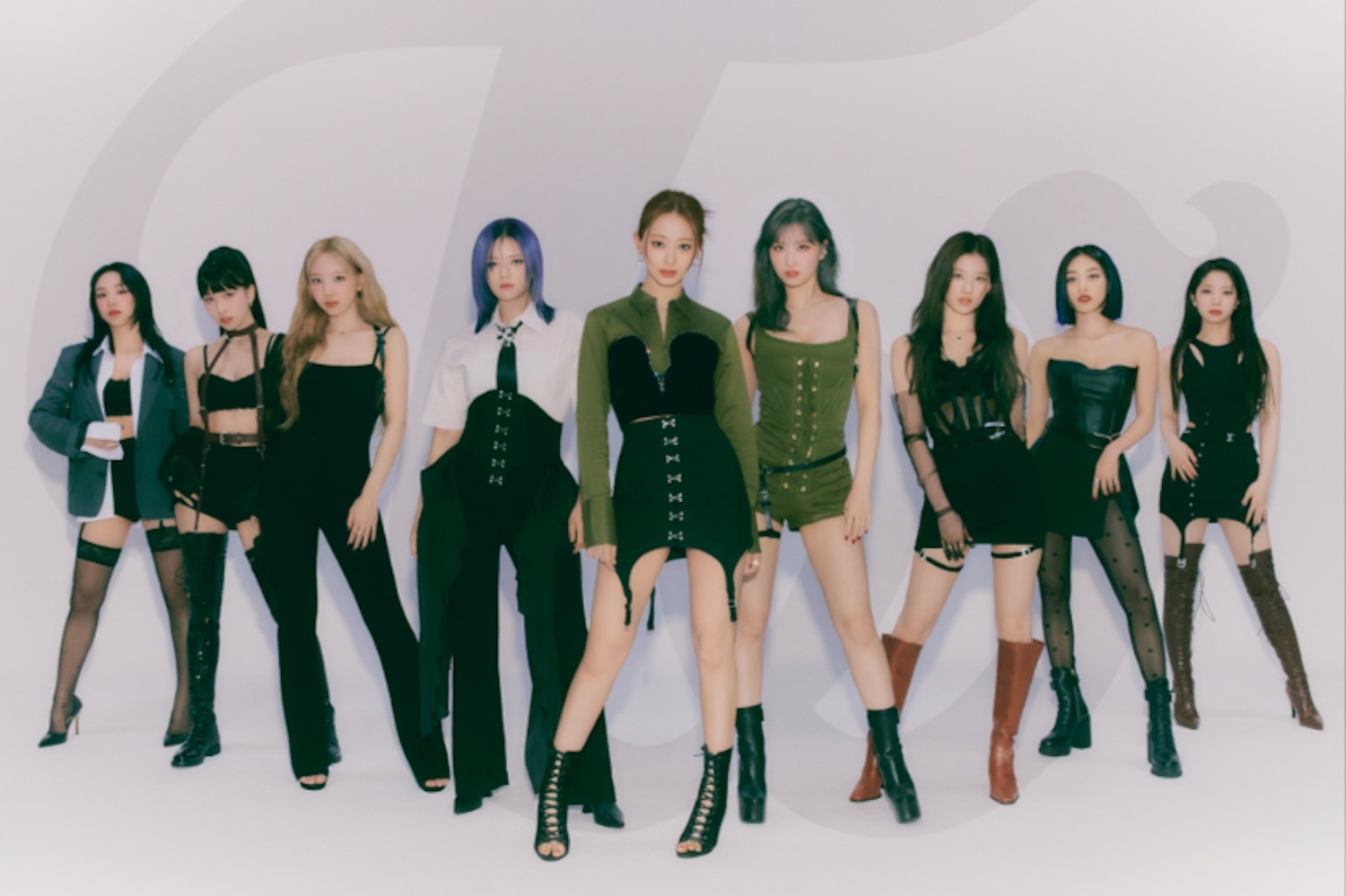 TWICE group shot JYP Entertainment