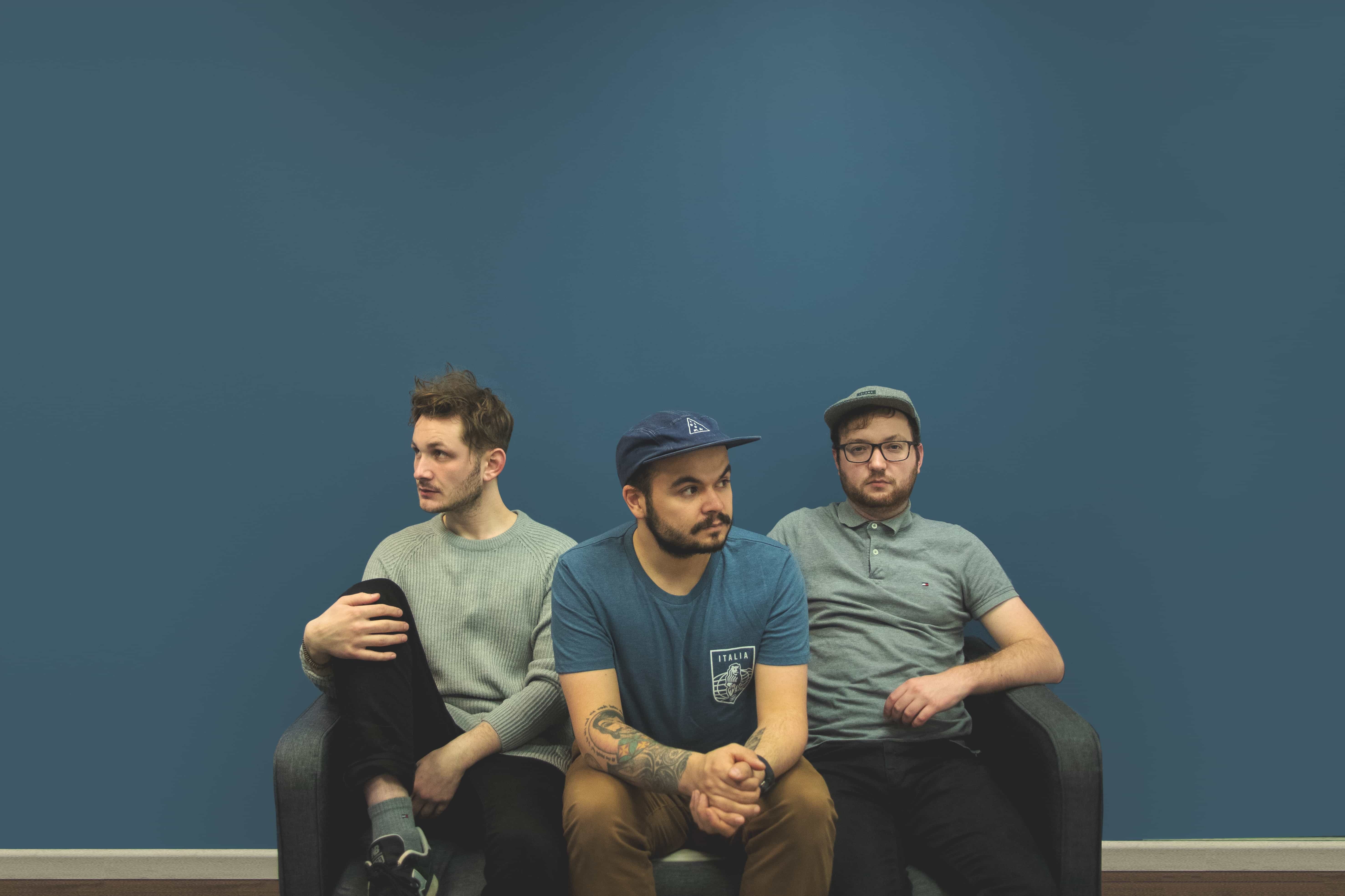 Talu promo sitting