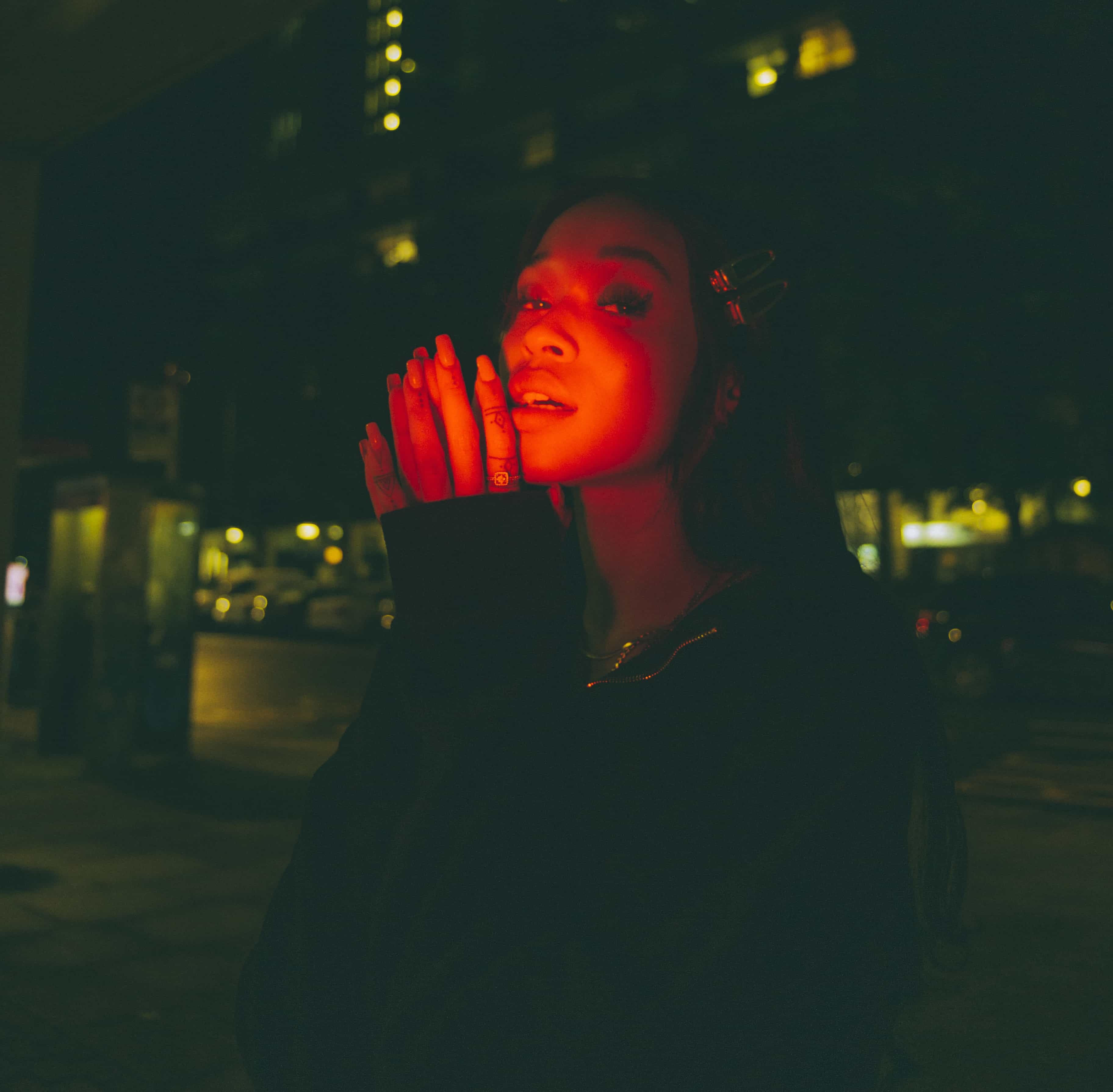 Tamera Dont Phone Lead