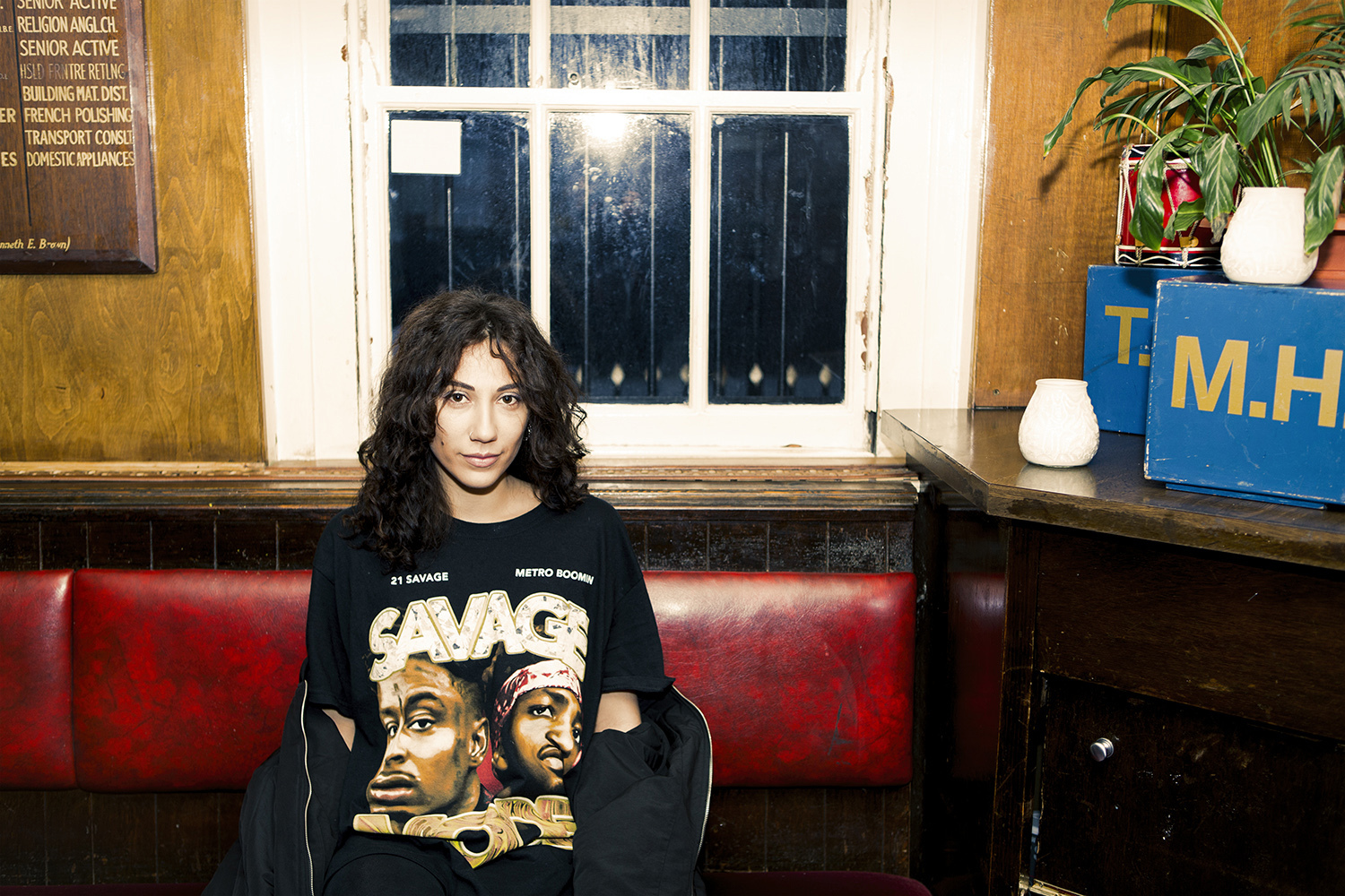 Tei Shi 2 Moth Club 01 03 17 Chris Almeida