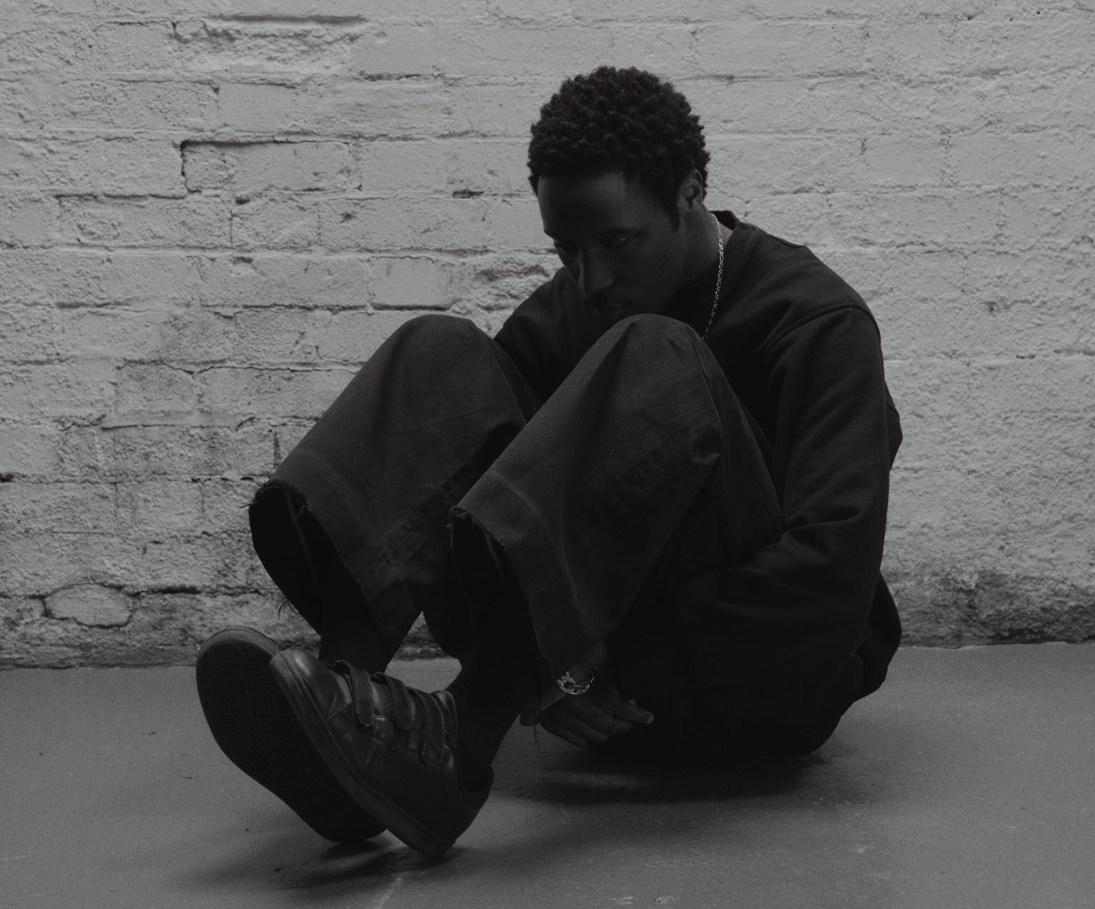 Tendai Scorpios kiss