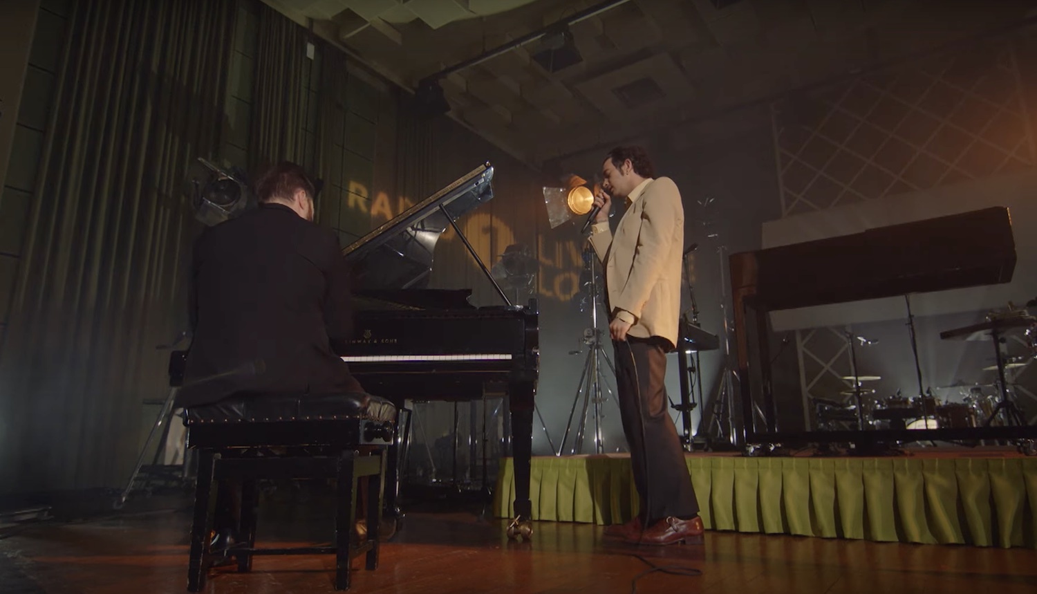 The 1975 A Million Love Songs cover BBCR1 Live Lounge