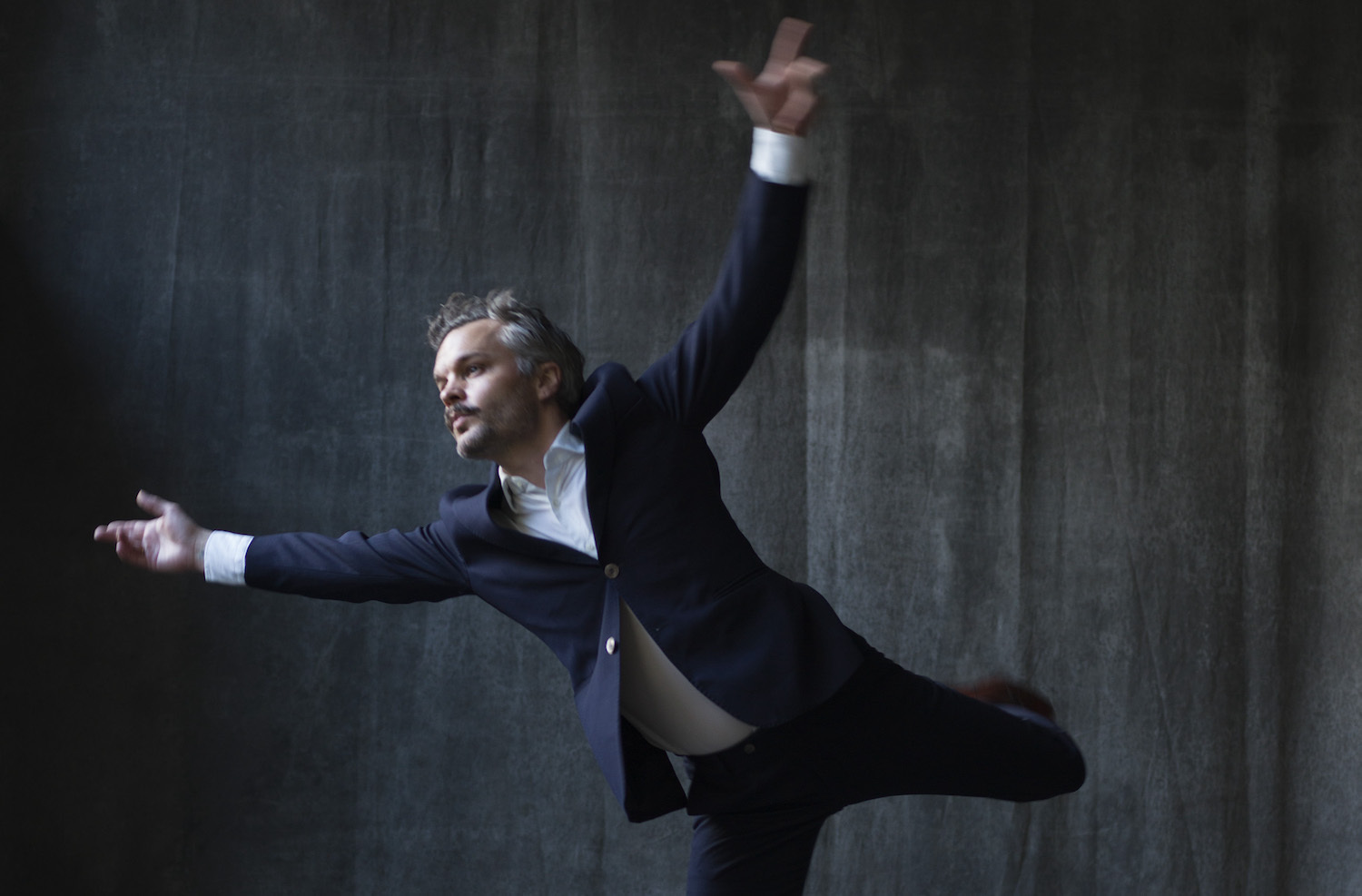 The Tallest Man On Earth by Stephan Vanfleteren 11