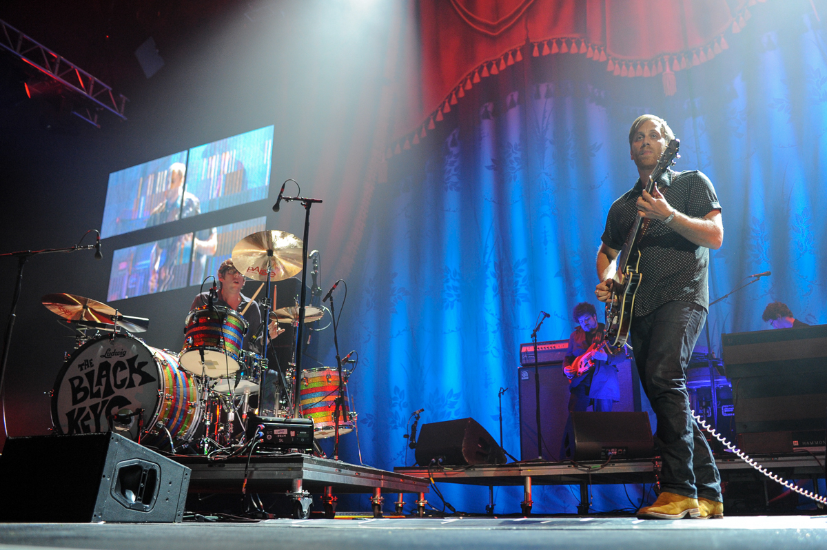 The Black Keys Frank Erwin Center Austin 12 19 14 Jessica Alexander4