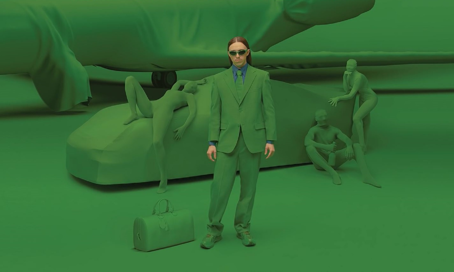 Tommy Cash lead 2 narrow