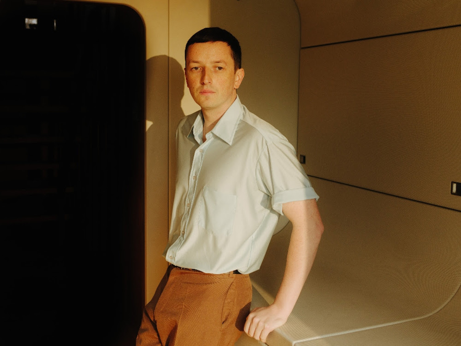 Totally Enormous Extinct Dinosaurs 2022 press shot 2