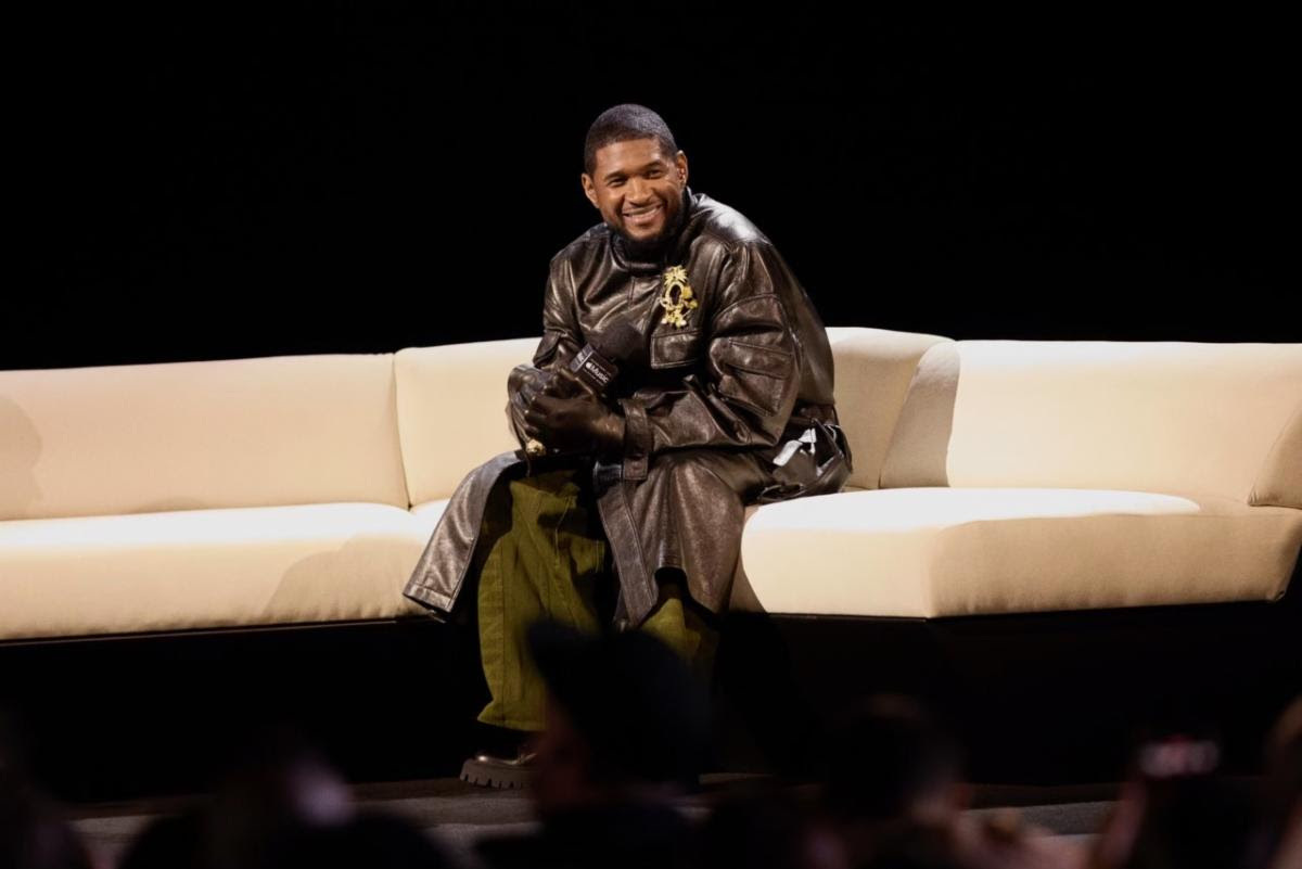Usher Apple Music