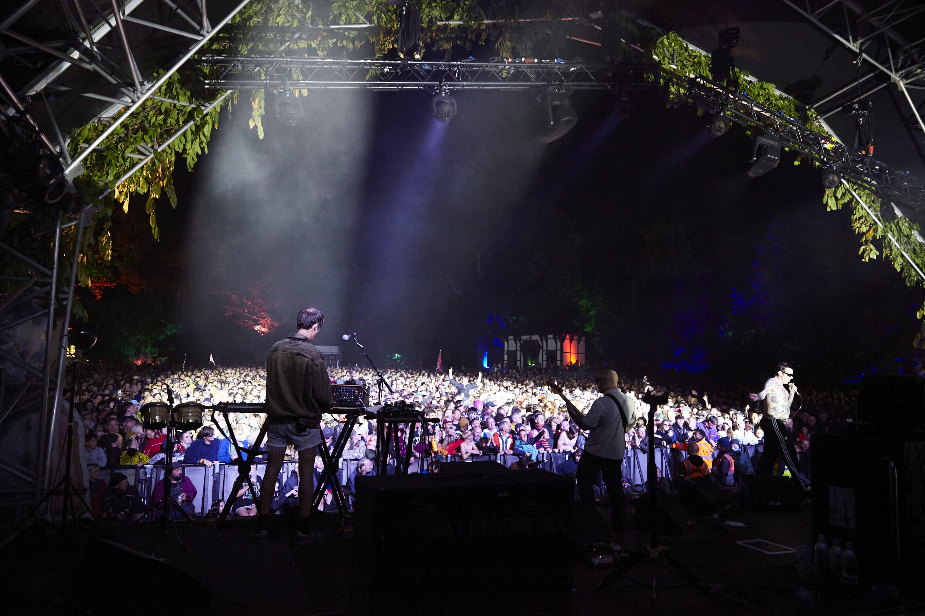 VIAGRA BOYS GARDEN GEM HARRIS 704